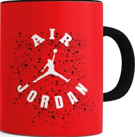 kubek-czarny-srodek-ucho-michael-jordan-09