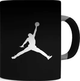 kubek-magiczny-czarny-jordan-02