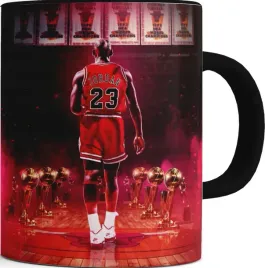 kubek-czarny-srodek-ucho-michael-jordan-01