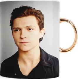 kubek-zlote-ucho-tom-holland-10