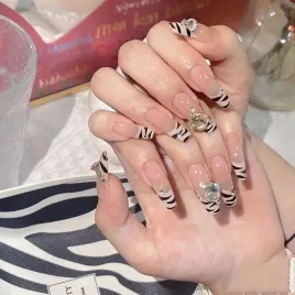 paznokcie-do-naklejania-dlugie-zelowe-10-szt-paski-zebry