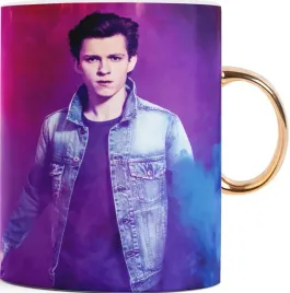 kubek-zlote-ucho-tom-holland-06