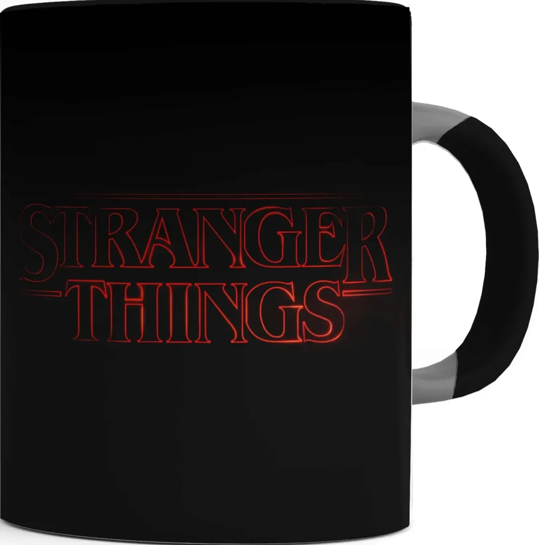 kubek-magiczny-czarny-stranger-things4-05