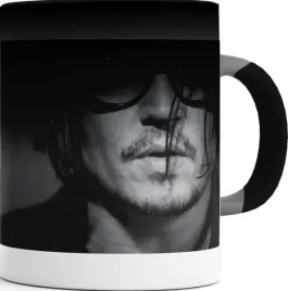 kubek-magiczny-czarny-johnny-depp-07