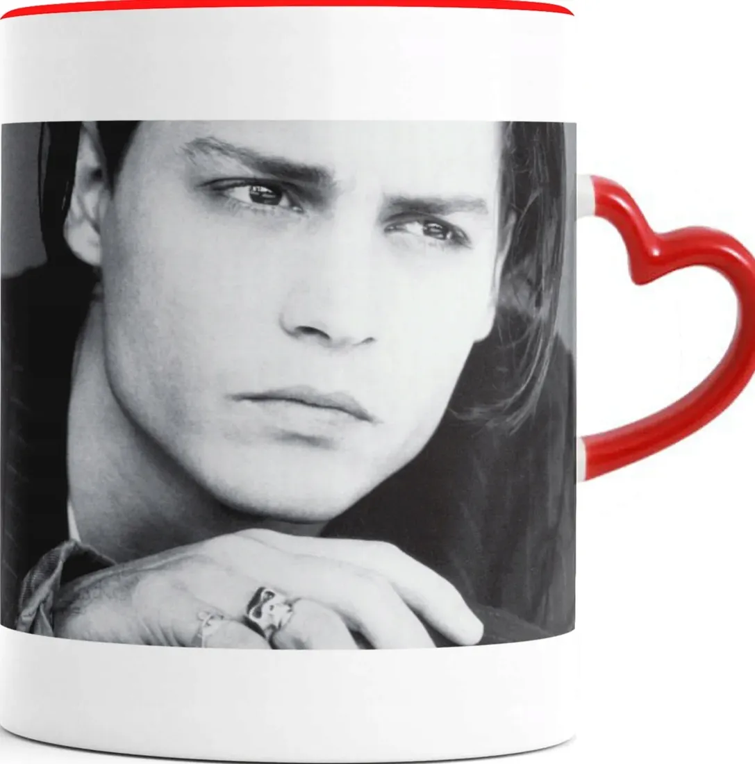 kubek-czerwone-serce-johnny-depp-01