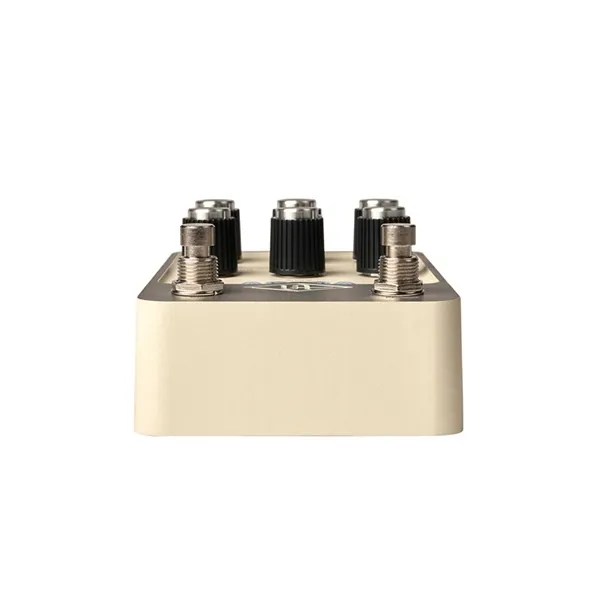 ua-uafx-astra-modulation-machine-efekt-modulator-marka-universal-audio