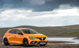 fototapeta-m2p-renault-04-416x254