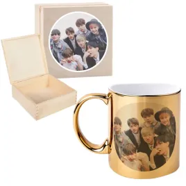 kubek-zloty-pudelko-m2p-kpop-04-prezent