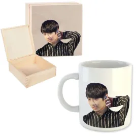 kubek-bialy-pudelko-m2p-kpop-08-prezent