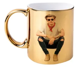 kubek-zlotyprezent-m2p-harry-styles-06