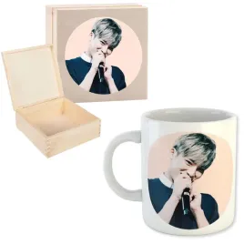 kubek-bialy-pudelko-m2p-kpop-09-prezent