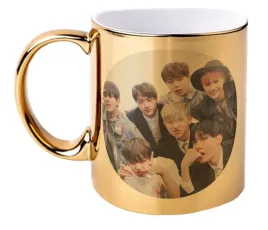 kubek-zlotyprezent-m2p-kpop-04