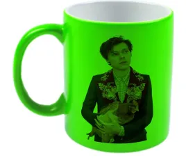 kubek-neon-zielony-prezent-m2p-harry-styles-02