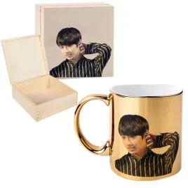 kubek-zloty-pudelko-m2p-kpop-08-prezent