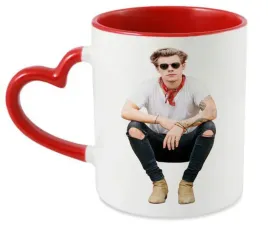 kubek-czerwone-serce-m2p-harry-styles-06