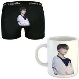 kubek-bialy-bokserki-l-m2p-kpop-05-prezent