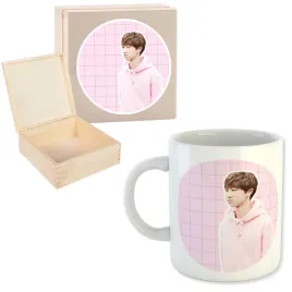 kubek-bialy-pudelko-m2p-kpop-07-prezent