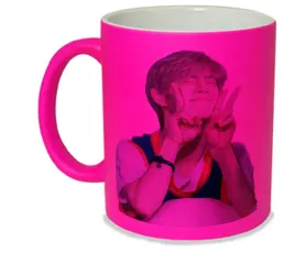 kubek-neon-rozowy-prezent-m2p-kpop-11