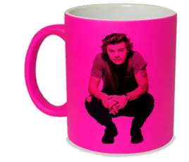 kubek-neon-rozowy-prezent-m2p-harry-styles-12