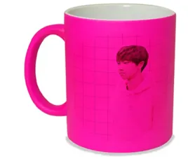 kubek-neon-rozowy-prezent-m2p-kpop-07