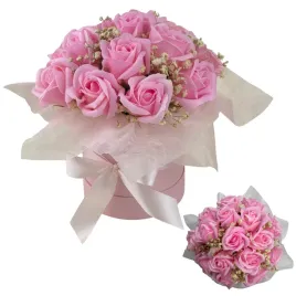 flowerbox-kwiaty-mydlane-roze-mydlane-prezent-walentynki-upominek-dla-niej