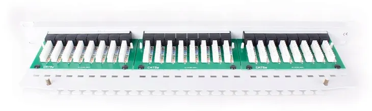 patch-panel-utp-cat-5e-pgf-5eutp24-b5-g-getfort-waga-z-opakowaniem-1-1-kg