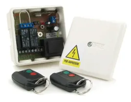 sterownik-do-rolety-dwa-piloty-2-przyciskowe