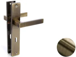 klamka-vegas-na-klucz-drzwi-w-kolorze-zlota-patyna