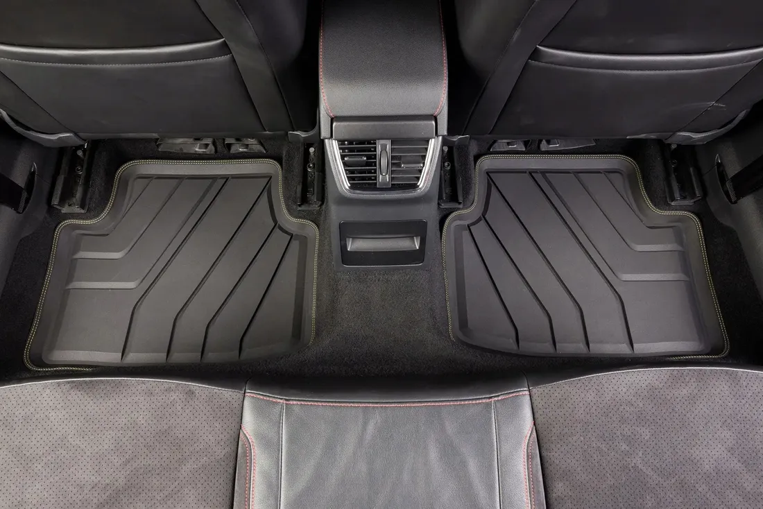 vw-polo-vi-2017-korytka-do-auta