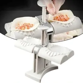automatyczna-forma-do-pierogow-maszynka-pieroznica