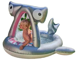 basen-basenik-rekin-ze-spryskiwaczem-161cm-brodzik