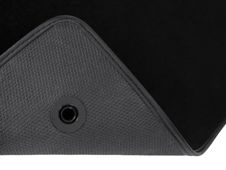 przednie-poliamid-premium-audi-a2-hatchback-2000-2005-stan-nowy-producent-wielganizator