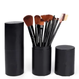 zestaw-profesjonalnych-pedzli-do-makijazu-12-sztuk