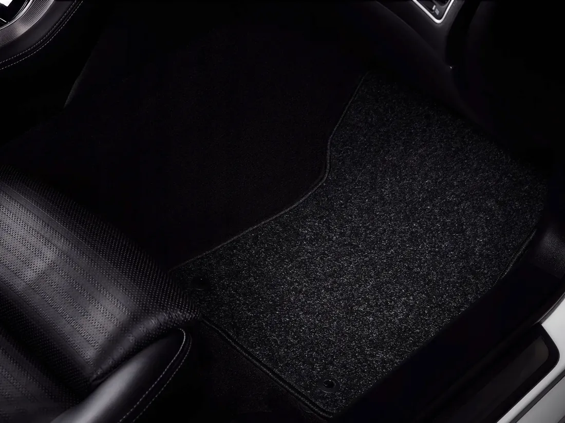 dywaniki-samochodowe-anthra-do-bmw-1-e87-hatchback-2004-2011