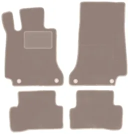 dywaniki-samochodowe-welurowe-mercedes-c-w205-z-podnozkiem-kombi-sedan-2