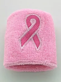 opaska-frotka-rozowa-wstazka-na-nadgarstek-akcja-na-dzien-kobiet