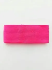 rozowa-elastyczna-opaska-na-ramie-rozowy-neon