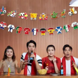 dekoracja-na-urodziny-zestaw-2-girlandy-koszulki-pilkarskie-pilka-nozna