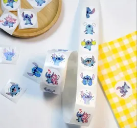 naklejki-okragle-premium-lilo-i-stich-8-sztuk-rozne-wzory-wlepka-dekoracja