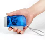 zd42a-dynamo-latarka-kinetyczna-3led-waga-z-opakowaniem-0-1-kg