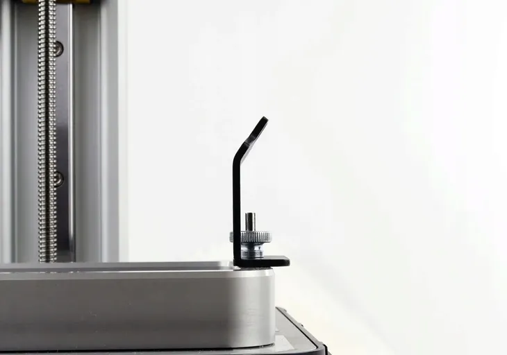 uchwyt-na-platforme-phrozen-sonic-mini-4k-kod-producenta-uchwyt-phrozen