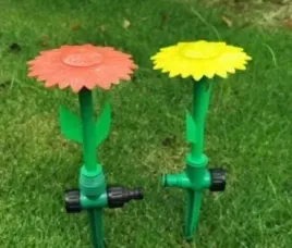 ag258e-zraszacz-ogrodowy-kwiat