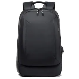 plecak-wodoodporny-biznesowy-czarny-na-laptop-usb