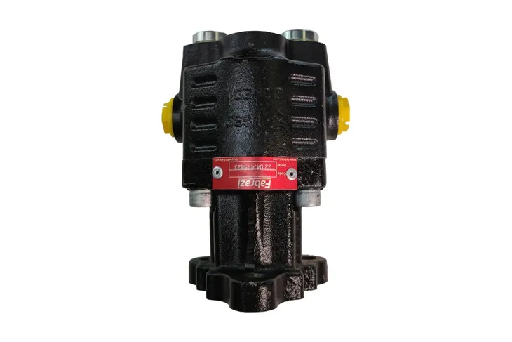 pompa-zebata-25l-uni-na-3-sruby-hds-wywrot-iveco-stan-nowy-marka-inny