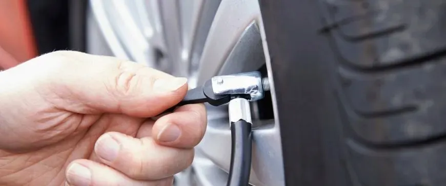 kompresor-pompka-10-bar-kompaktowy-samochodowy-rowerowy-uniwersalny-ferm