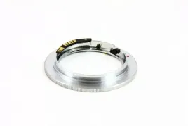 adapter-canon-eos-na-nikon-chip-af-potwierdzenie