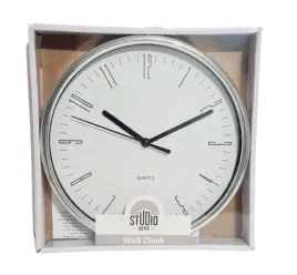 zegar-scienny-wall-clock-studio-home-w-kolorze-srebrno-bialym-na-baterie