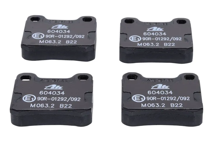 klocki-ham-tyl-mercedes-190-w201-85-