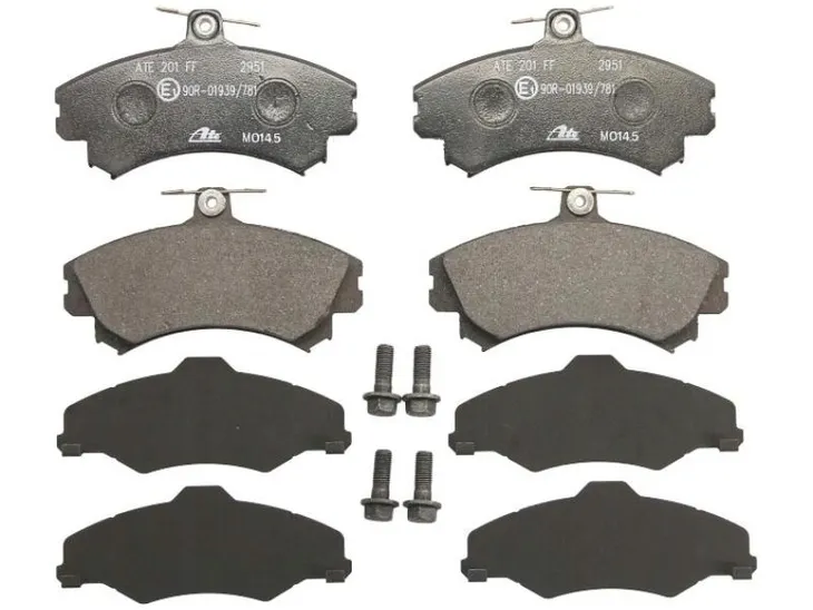 klocki-ham-przod-mitsubishi-colt-04-producent-czesci-ate