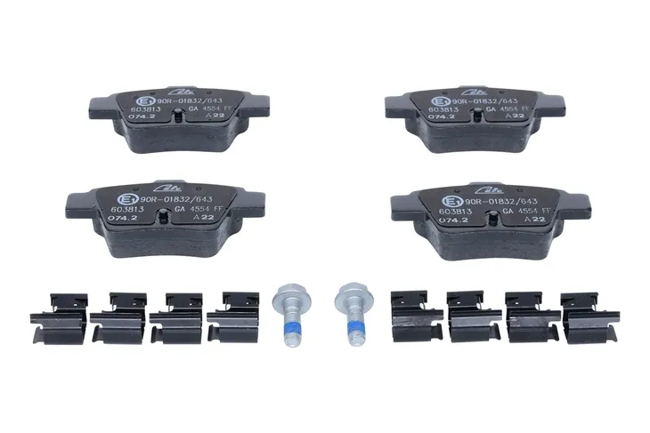 klocki-ham-tyl-citroen-c4-04-